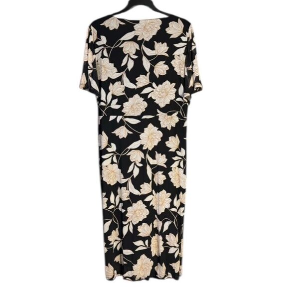 Torrid Floral At The Knee Mesh Surplice Ruffle Slit Dress Size 2 2XL NWT - Picture 11 of 13